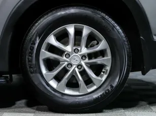 Hyundai  6