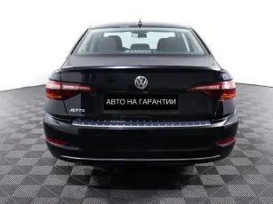 Volkswagen  6
