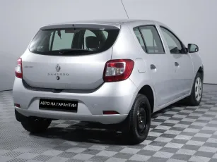 Renault  3