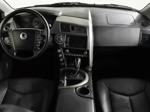 SsangYong  10