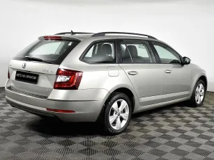 Skoda  3