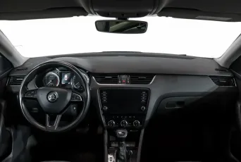 Skoda  6