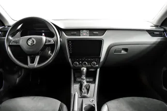 Skoda  8