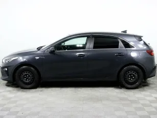 Kia  3