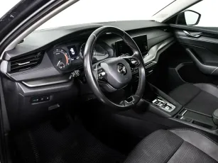 Skoda  9