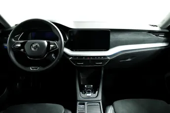 Skoda  8