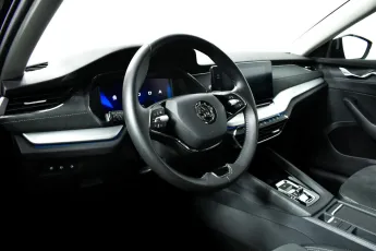 Skoda  9