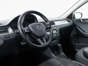 Skoda  9