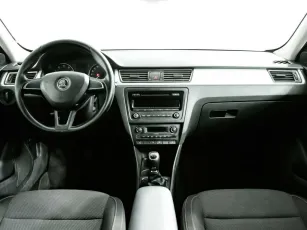 Skoda  6