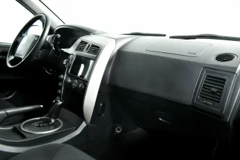 SsangYong  6