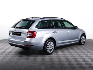 Skoda  3