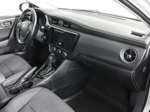 Toyota  5
