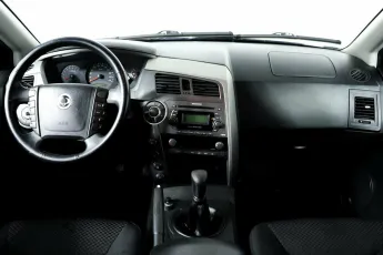 SsangYong  7