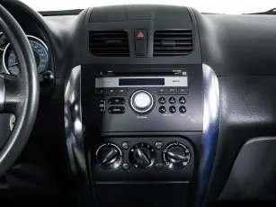 Suzuki  12