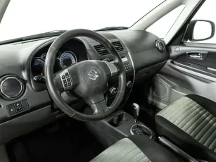 Suzuki  7