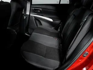 Suzuki  13