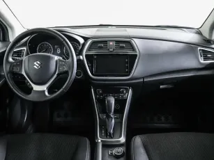 Suzuki  7
