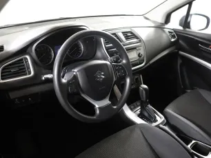 Suzuki  8