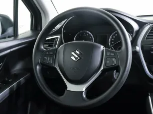 Suzuki  12