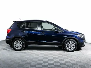 Suzuki  4
