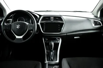 Suzuki  8