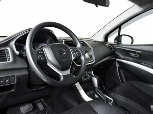 Suzuki  11