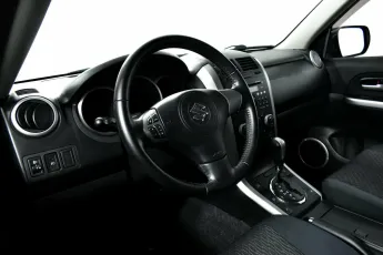 Suzuki  7