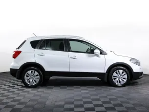 Suzuki  4