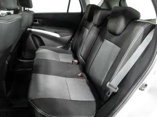 Suzuki  11