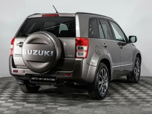 Suzuki  4