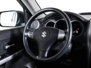 Suzuki  11