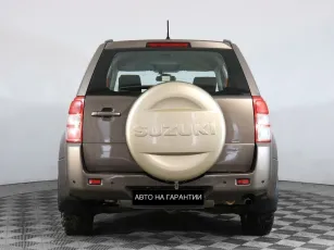 Suzuki  4