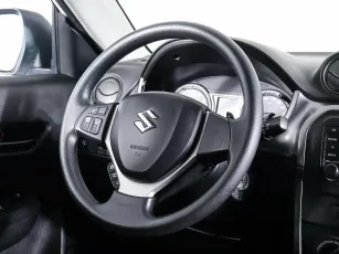 Suzuki  11