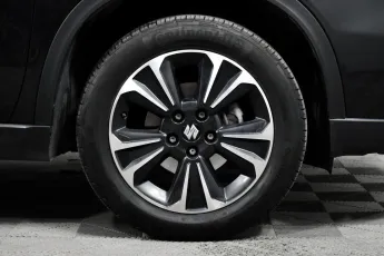 Suzuki  8