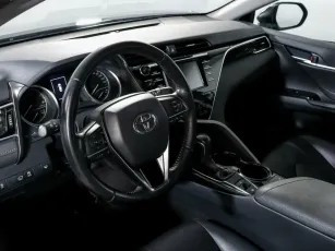 Toyota  9