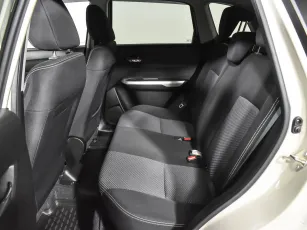 Suzuki  15