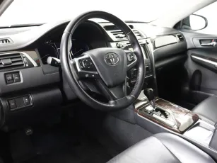 Toyota  7