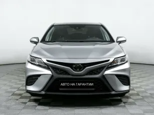 Toyota  2
