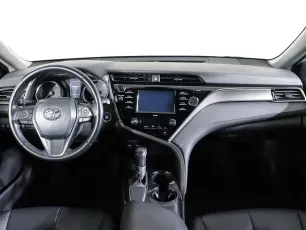 Toyota  10