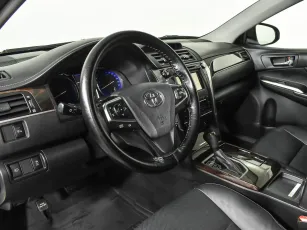 Toyota  11