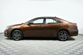 Toyota  3