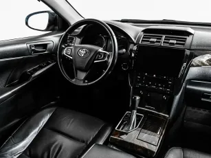 Toyota  10