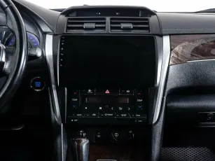 Toyota  15