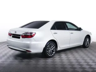 Toyota  5