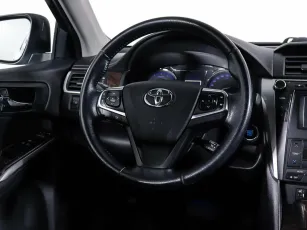 Toyota  11