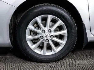 Toyota  7