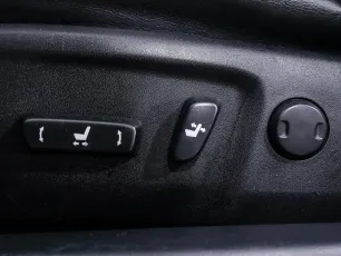Toyota  11