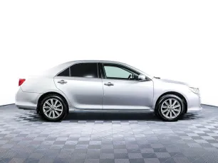 Toyota  4