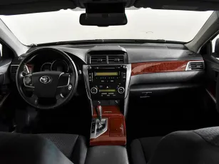 Toyota  10