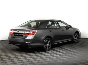 Toyota  5